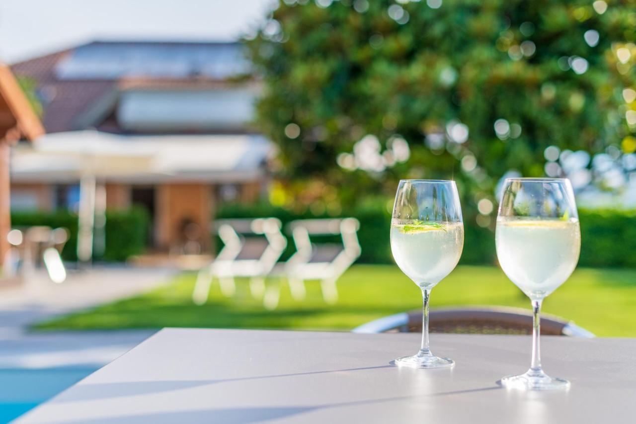 Garni Hotel Ritterhof Termeno Eksteriør billede