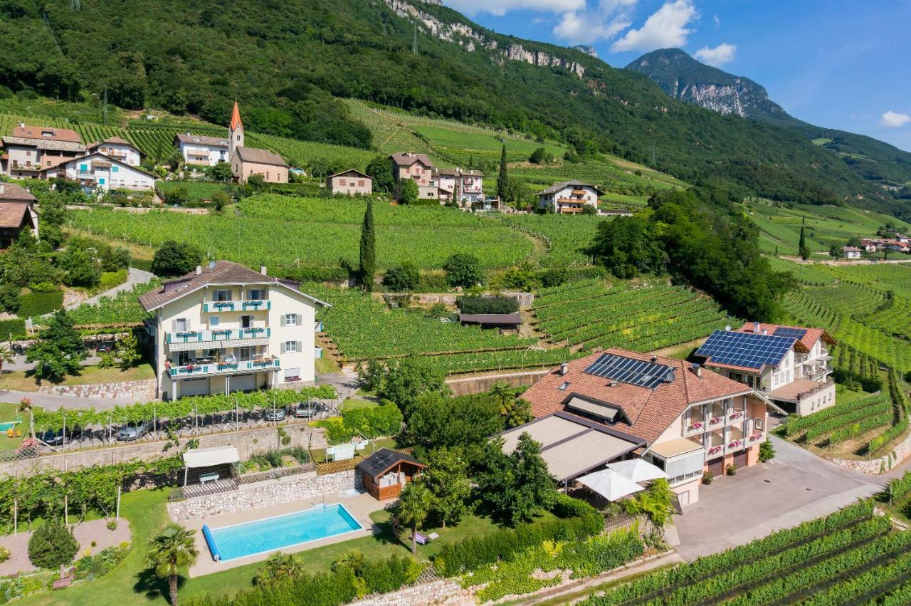 Garni Hotel Ritterhof Termeno Eksteriør billede